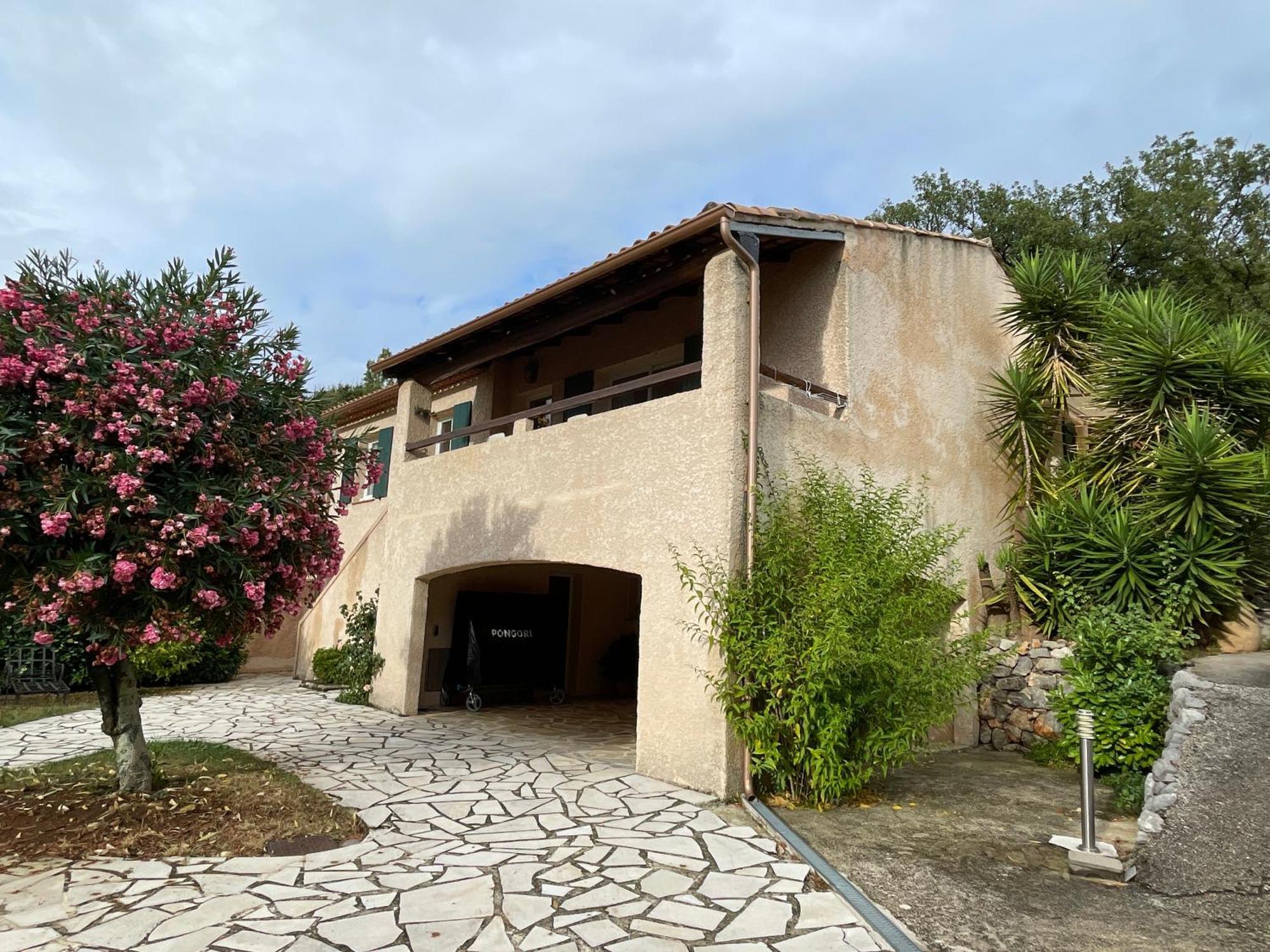 Rez De Jardin, Entre Mer Et Montagne Levens Dış mekan fotoğraf